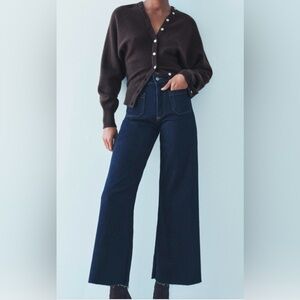 EUC Zara High-Waisted Wide Leg Pocket Jeans